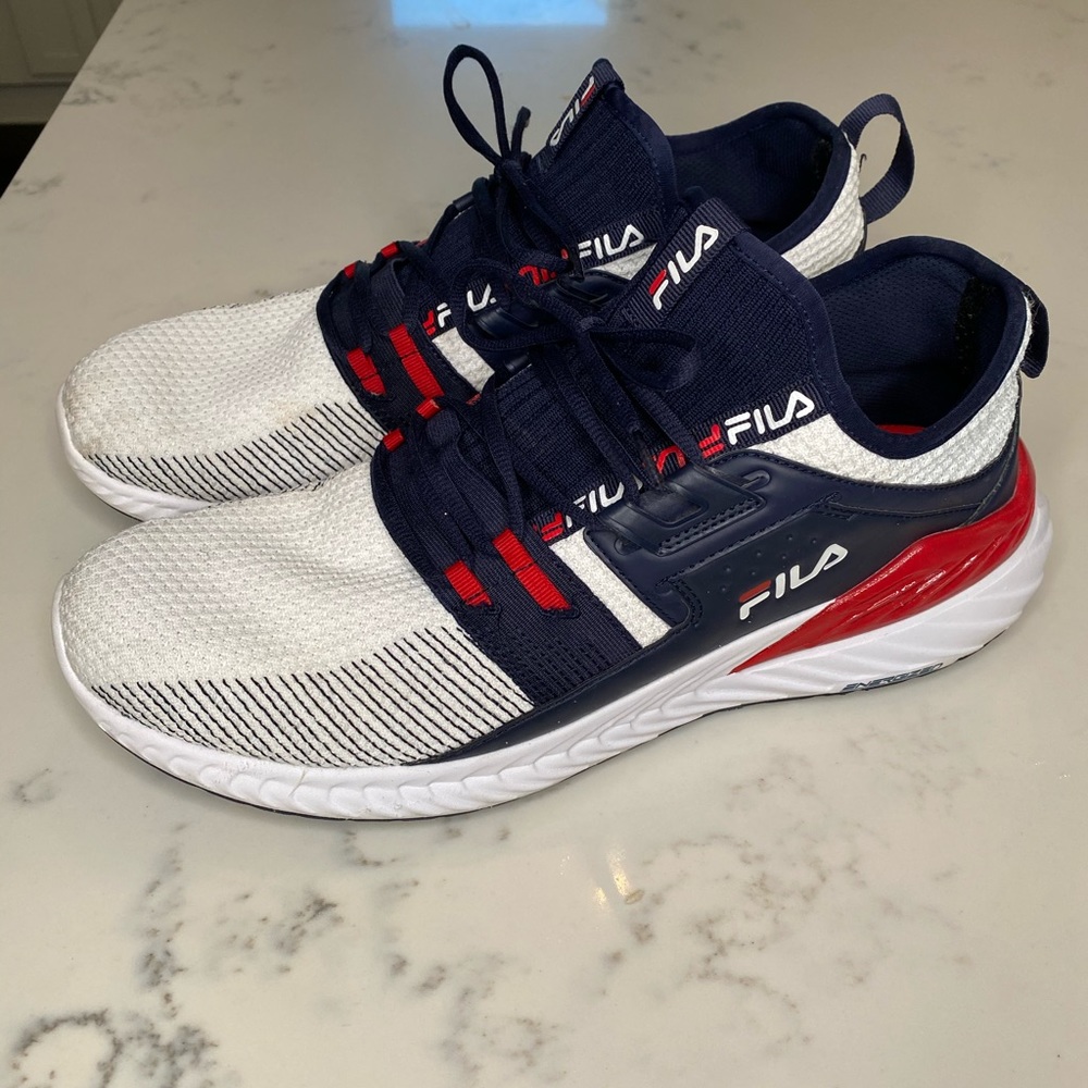 FILA Sneakers size 14